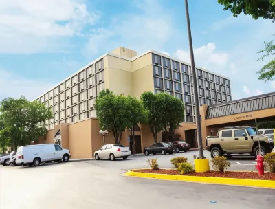 Ramada Plaza by Wyndham Atlanta Airport Hotel a College Park