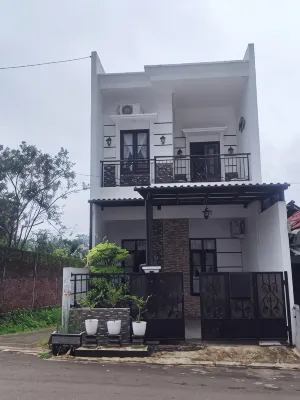 Vina Guest House Pudakpayung