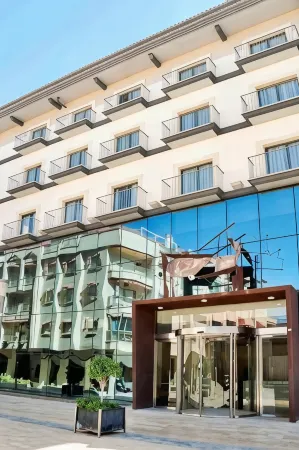 Hotel Ibersol Atrio del Mar Отели в г. Мар-Менор