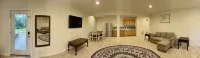 Chic 1-bedroom basement apartment