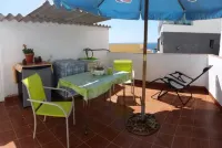 Charming Oceanfront House in Puerto de Mogán, Gran Canaria Hotels in Lomo Quiebre
