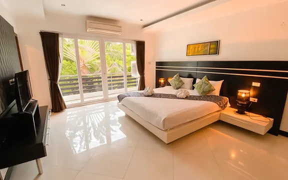รูปภาพของHidden Palm Pool Villas