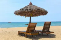 Driftwood Village Resort - Beach