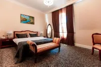 Astrakhanskaya Hotel