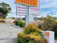 White Manor Motel Hotel di Cooma