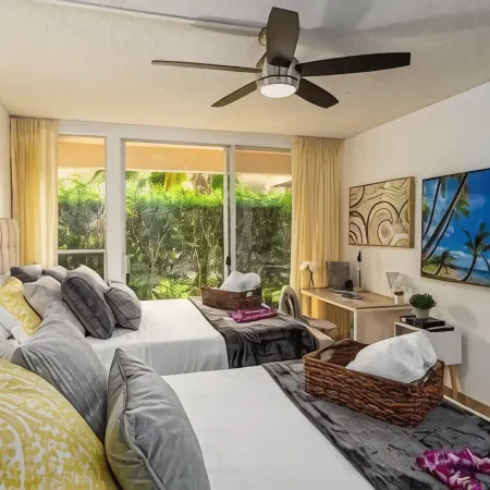 Signature Residences at Maui Banyan