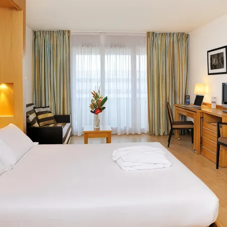 Residhome Paris-Massy
