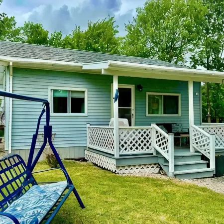 Lake Mushamush Cottage!