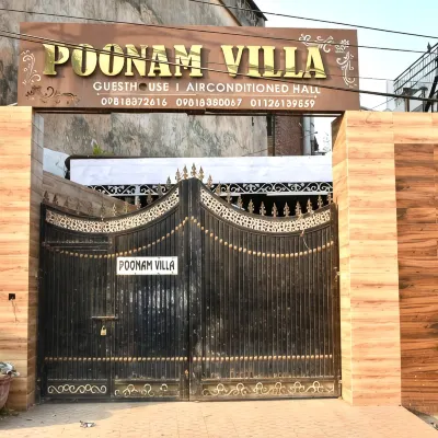 Poonam Villas Отели рядом с достопримечательностью «Храм Чаттарпур»