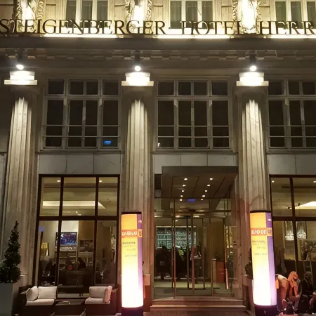 Steigenberger Hotel Herrenhof