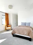 Beautiful, Bright, Boise State! Charming 3 bed / 3.5 bath - South Boise Village - 4 étoiles