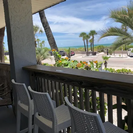 Sabal Palms Inn