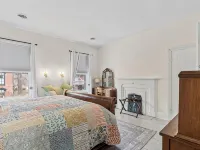 Beautiful and spacious 3BR historic home centrally located in downtown, Madison. Hotels in Madison