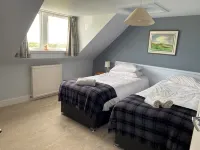 Owl Cottage, in Rural Farm Location with Games Room