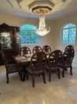 Spacious 5-bedroom house in lovely Kingston with WiFi, AC