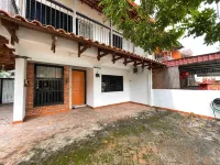 Ipoh R Private Club House By Verve (16 pax) EECH72 Hotels in 