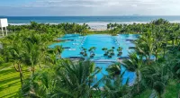 Cam Ranh Beach Resort – 5 Mins to Airport