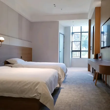 Zhushan Taohuayuan Hotel