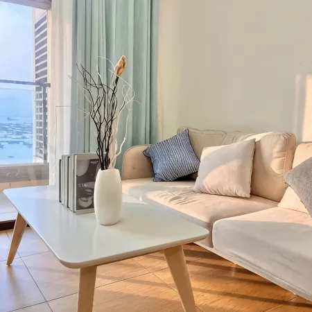 Aiyu Scenic Apartment (Yangjiang Hailing Island Beiluowan)
