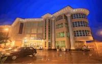 Prestige Hotel And Suites - Phòng tập thể hình