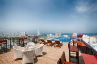 ANFADA Hotel Danang - Infinity Pools