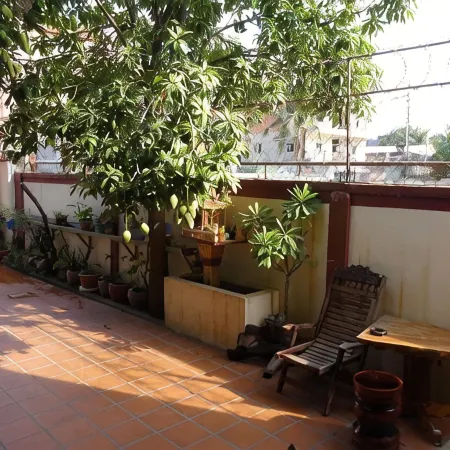 139 Guest House