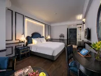 La Beaute Boutique Hotel & Spa Hotels near Cau Go Street