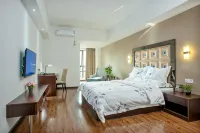 Xingguan Hotel (Changsha County Sany Heavy Industry Xingsha Subway Station) - Condos