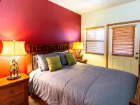 Spacious 2 BR/2BA  with Great Views near Fool Hollow Lake