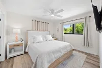Luxe Coastal Retreat - 4BR w/ Pool, Hot Tub, Arcade & Work Space - 3 mi to beach