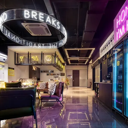 Mcsrh Maijia Shiqu Hotel (Chongqing Jiefangbei 18th ladder)