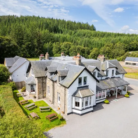 Whitebridge Hotel