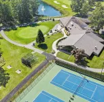 Blue Bungalow - Charming Lakefront Cottage in Canadian Lakes - Sleeps 8