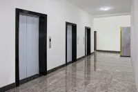 Kaishang LOFT · Duplex Audio-Visual Homestay (Yantai Zhifu Station) - غرفة مطلة على الجبل