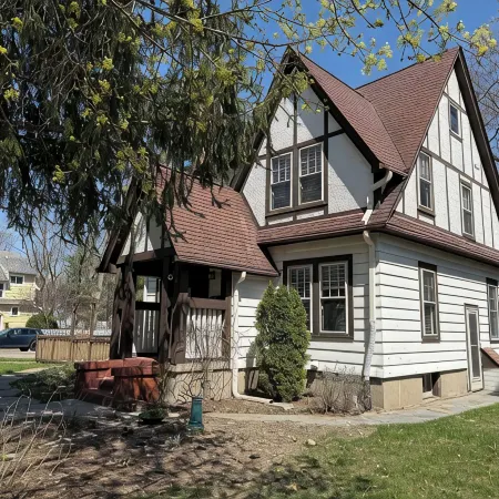 Gorgeous 4 bedroom house in Burns Park 10 min walk to the Big House!