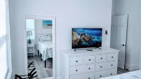 Aqua de Vista - Beachfront Villa w/ Stunning Sea Views in Central Abaco, BS - WiFi