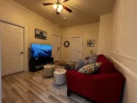 Beautiful 3 Bedroom Apt Home, Jersey City - 2 ดาว