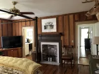The Federal Quarters - Homestays