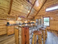 Luxury Getaway | Mountain/River Views, BBQ/Fishing Hotels in Pushmataha County