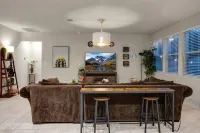 Spacious San Marcos Retreat w/Fire Pit, Pool Table & Near TXST + Outlet Mall - 4-Star