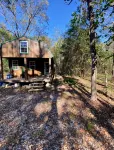 Tranquil cabin with AC and 2 creeks on secluded 5 acres with WiFi - 2-Star