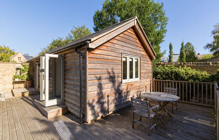 Charming Charlbury Cottage set in Idyllic garden