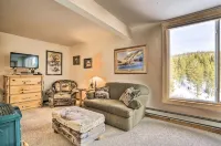 Mtn View Beauty- Walk to Slopes & Lake Lavinski- Top Rated Condo-Sleeps 5-Cheap