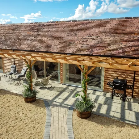 Luxury 3-Bed Cotswolds Barn for Families & Friends