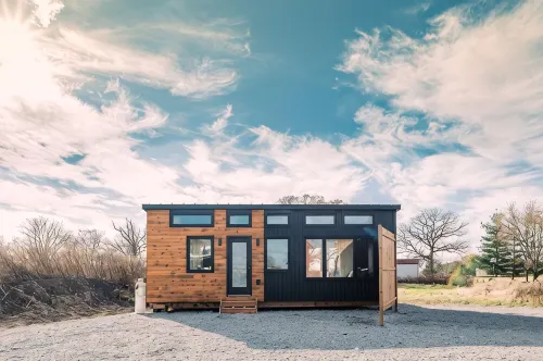 Luxury Tiny Home at the Farm - Botanical Oasis