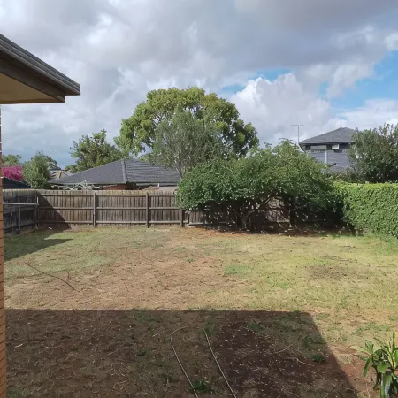Charming 3-Bedroom Holiday Home Near Werribee Park