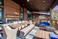 All is Found Riverfront Cabin with Sauna - Gym