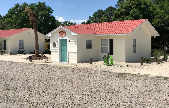The Blue Crab at Riverwalk Cottages Unit 202B