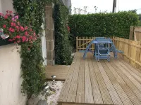 THE FISHERMAN'S SHELTER 200M FROM THE APARTMENT AND THE GR 34 WELCOMES YOU ALL YEAR - Homestays