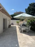 Appartement vue sur les Collines à 10 min de la mer - 4-Sterne